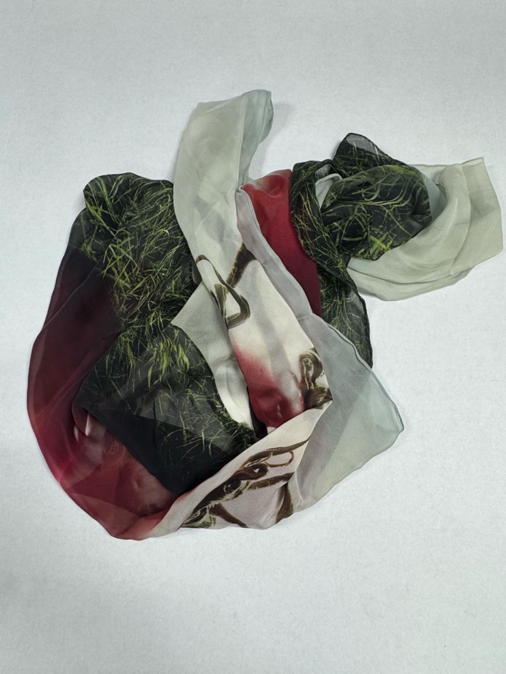 Edward Roth - New York - Hand Paint Silk Scarf - 80"x25". NEW‎ in Bag. - Picture 10 of 16